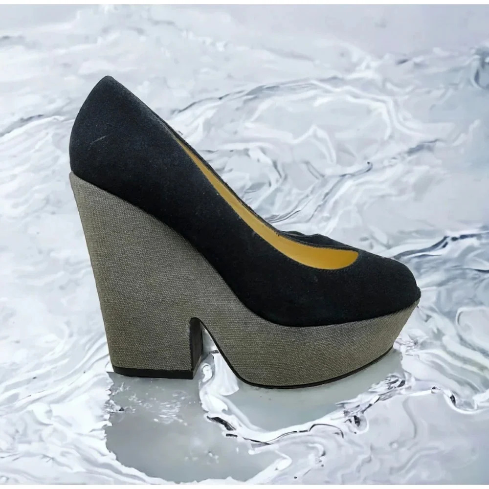 Luxury Rebel "Razo"  Black Peep Toe Platform Wedges Size 38 1/2 M (7 1/2)